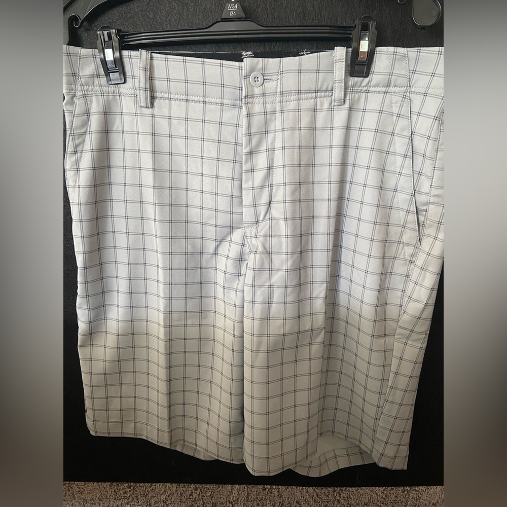 Men’s Nike Dri-Fit Plaid Golf Shorts